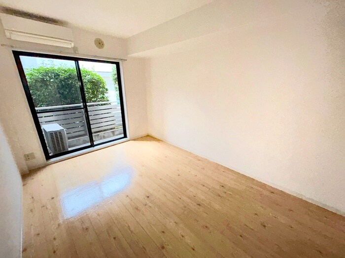 パインハウスの物件内観写真