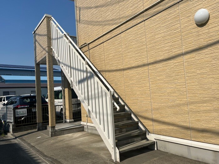 メゾンヴェルデの物件外観写真