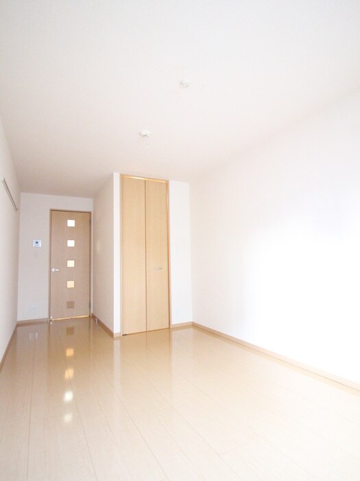 メゾンヴェルデの物件内観写真