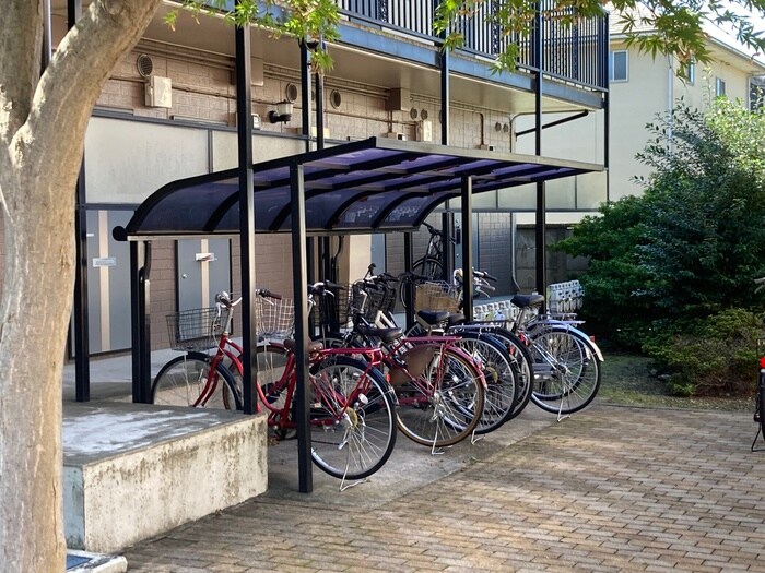 ヴィラ・ファミ－ユＡの物件外観写真