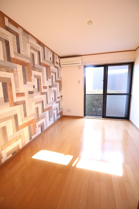 ヴィラ・ファミ－ユＡの物件内観写真