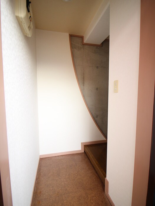 OFFICIAL RESIDENSの物件内観写真