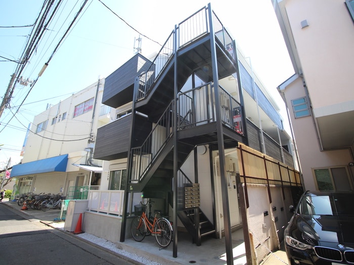 モダンコート祖師谷の物件外観写真