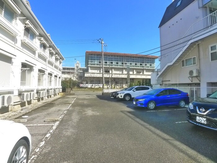 ラポール津田沼Aの物件外観写真