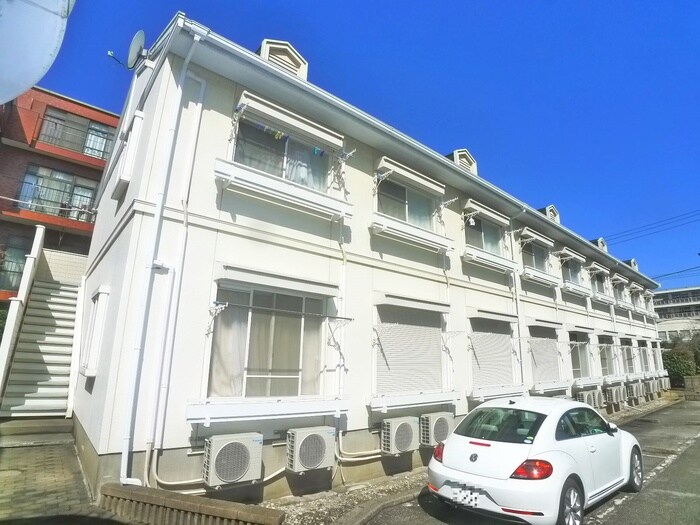 ラポール津田沼Aの物件外観写真