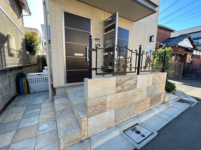 ファミーユ石原の物件外観写真