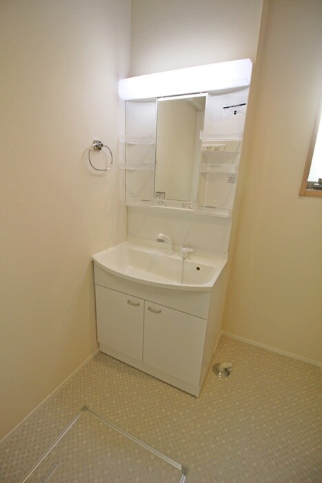 ファミーユ石原の物件内観写真