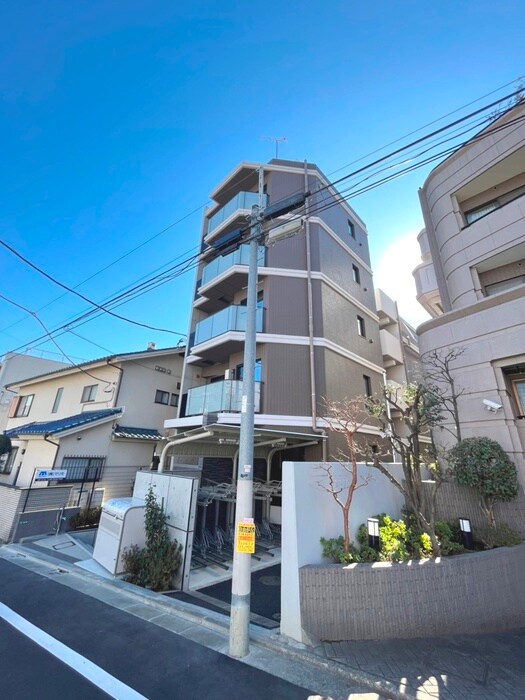 アルティザ自由が丘の物件外観写真