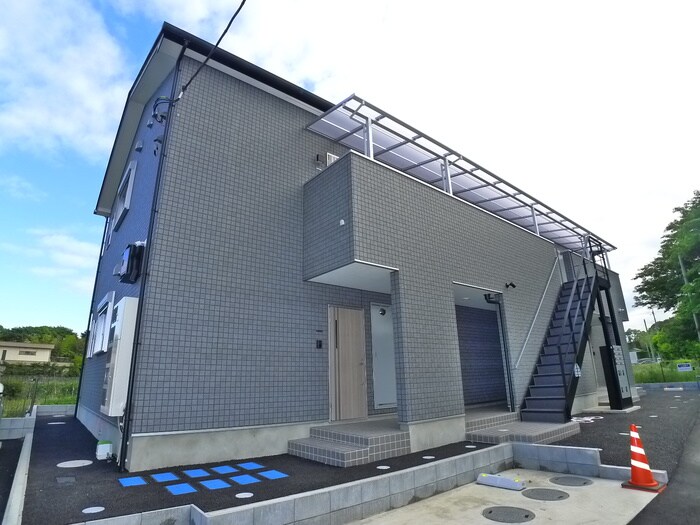 ドミール桐ケ谷の物件外観写真