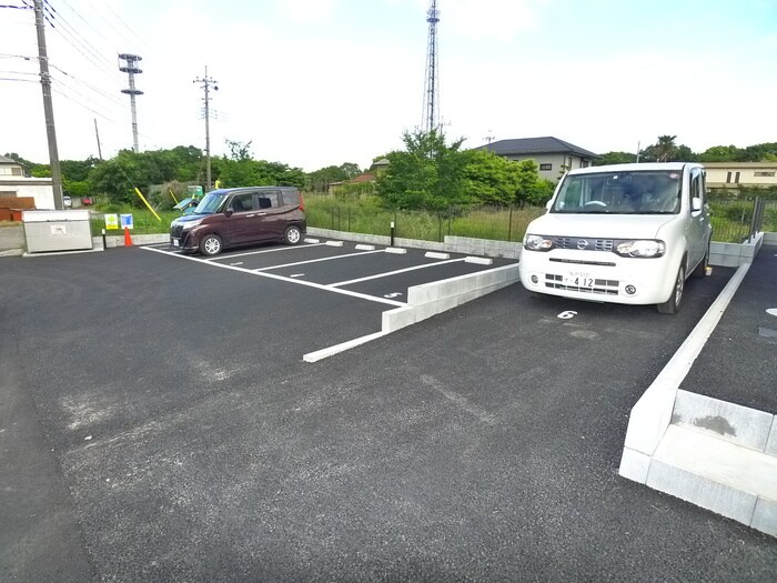 ドミール桐ケ谷の物件外観写真