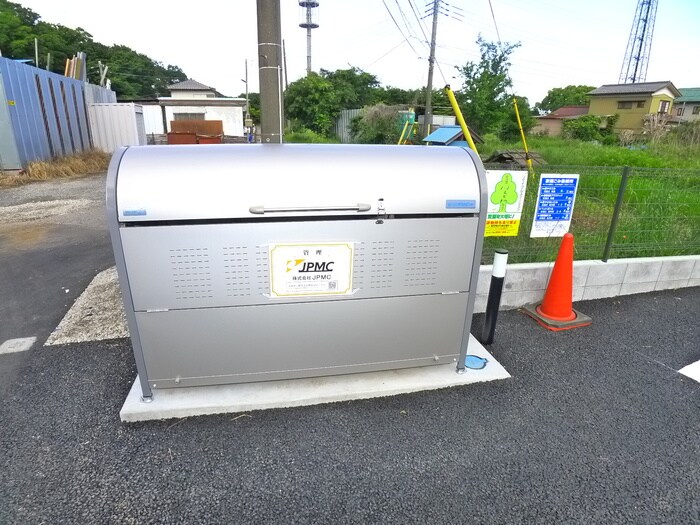 ドミール桐ケ谷の物件外観写真