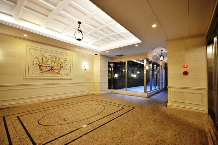 ラサンテ広尾の物件外観写真