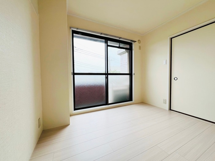 ＡＪＵ稲城の物件内観写真