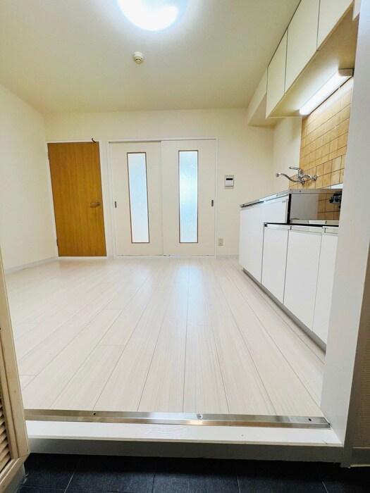 ＡＪＵ稲城の物件内観写真