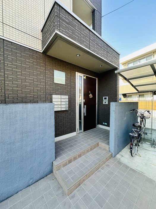 ＡＲＯＵＳＥの物件外観写真