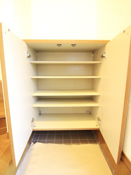 メゾンエモックⅡの物件内観写真