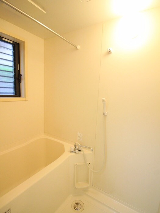 メゾンエモックⅡの物件内観写真