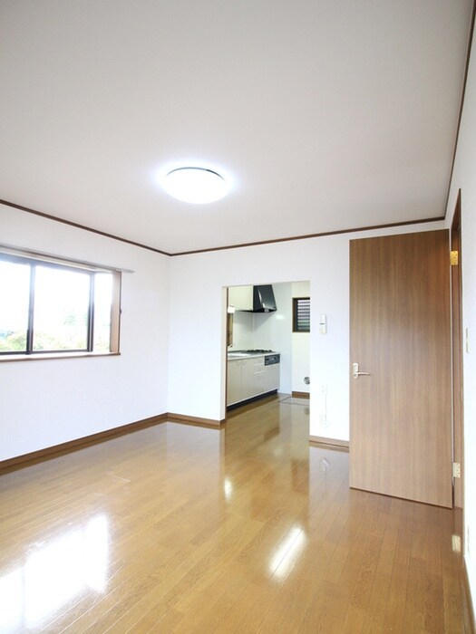 メゾンエモックⅡの物件内観写真