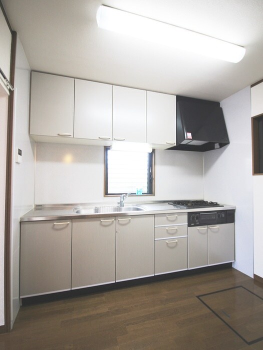 メゾンエモックⅡの物件内観写真