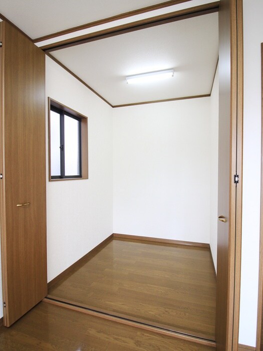 メゾンエモックⅡの物件内観写真