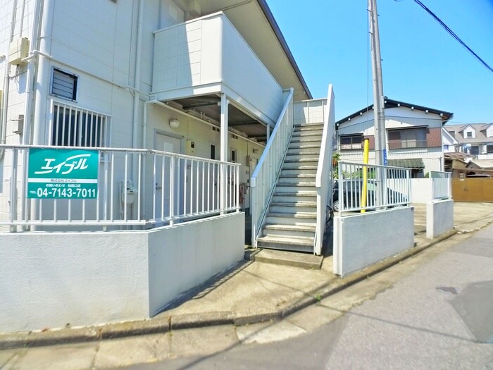 ビバリ－ハイツの物件外観写真