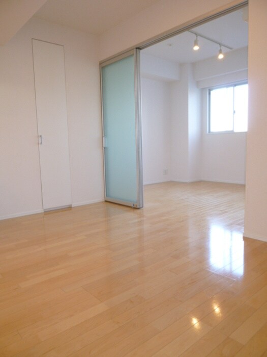 コンフォリア浅草駒形の物件内観写真