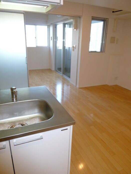 コンフォリア浅草駒形の物件内観写真