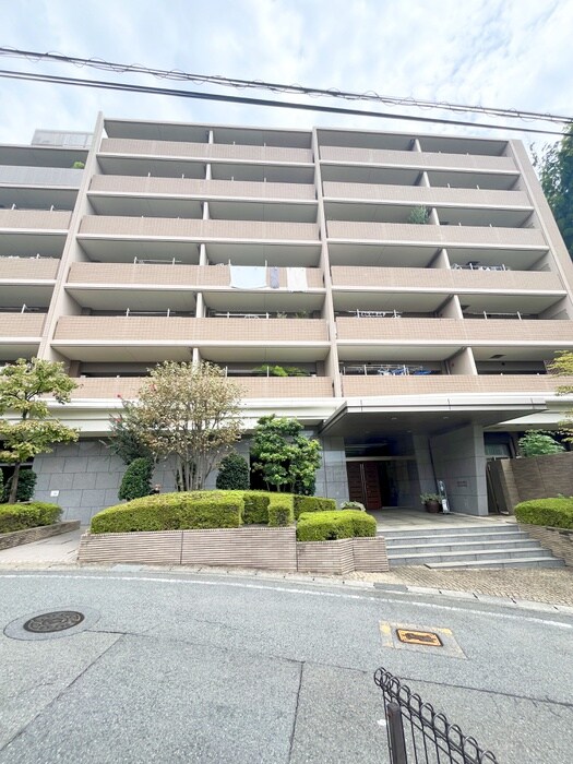 コスモヒルズ宮崎台（203）の物件外観写真