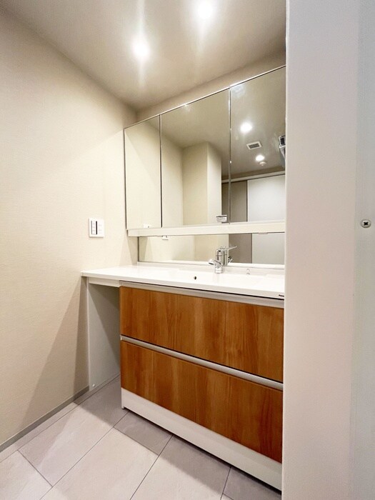 コスモヒルズ宮崎台（203）の物件内観写真