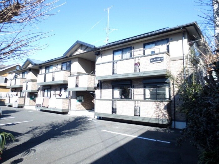 キャメリア・コートの物件外観写真