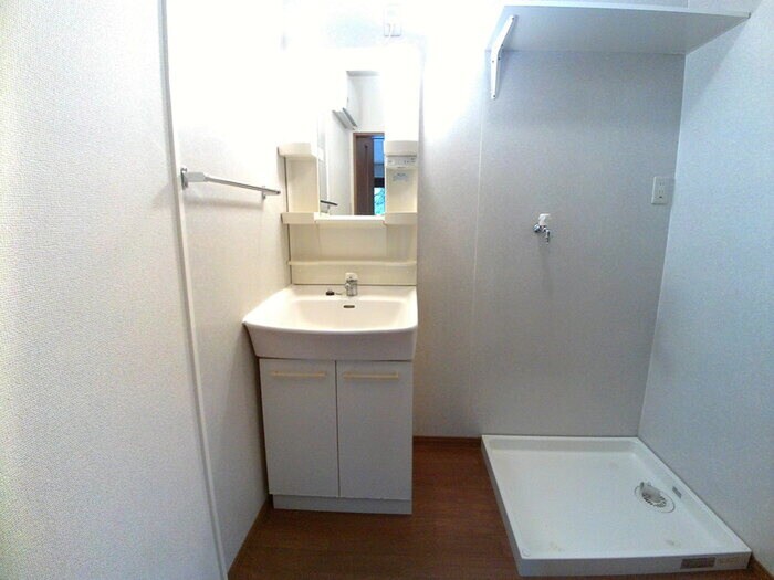 キャメリア・コートの物件内観写真