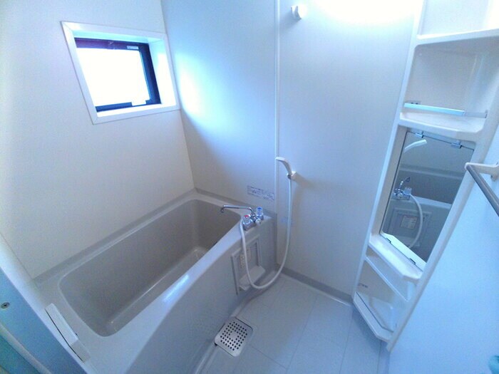 キャメリア・コートの物件内観写真