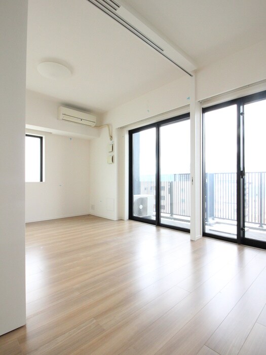 セントラルプレイス新宿御苑の物件内観写真