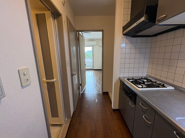 ヒルズ青山の物件内観写真