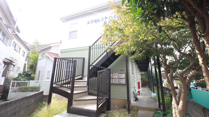 エクセレントハイムタカトリの物件外観写真