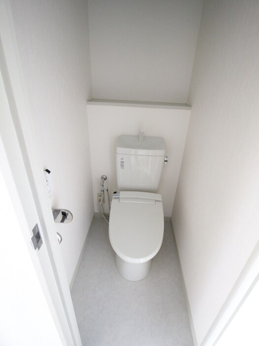 カ－サアプリア－モの物件内観写真