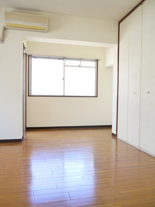 ロジュマン品川の物件内観写真