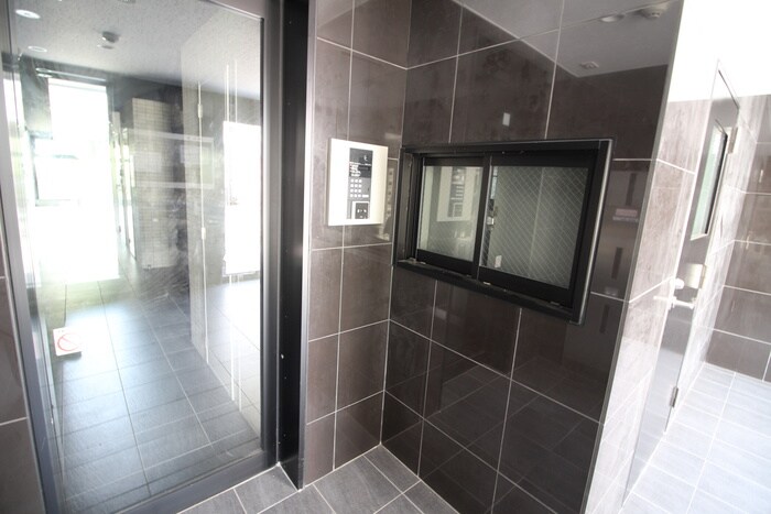 第66シンエイビルの物件外観写真