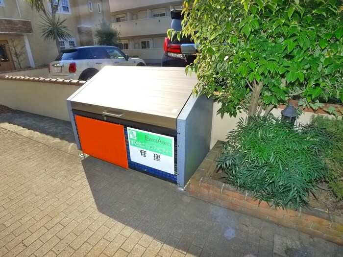 メルロ－ズプレイスⅡの物件外観写真