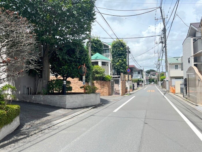 パ－クサイド駒沢Ｂ棟の物件外観写真