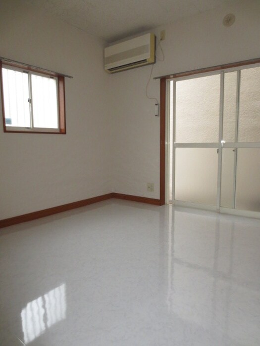 ハイツビレッジの物件内観写真