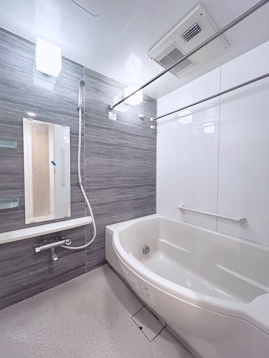 グランダジュール千葉みなとの物件内観写真