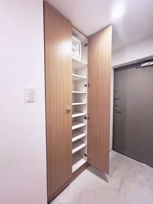 グランダジュール千葉みなとの物件内観写真