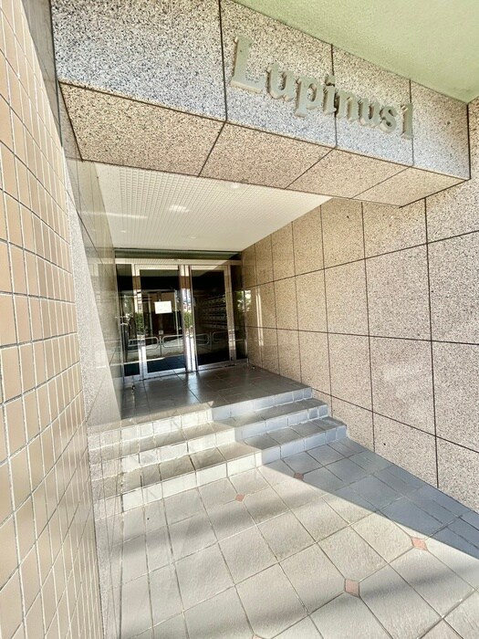 ルピナス１の物件外観写真