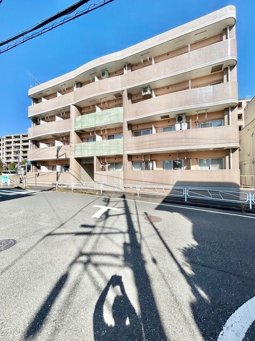 ルピナス１の物件外観写真