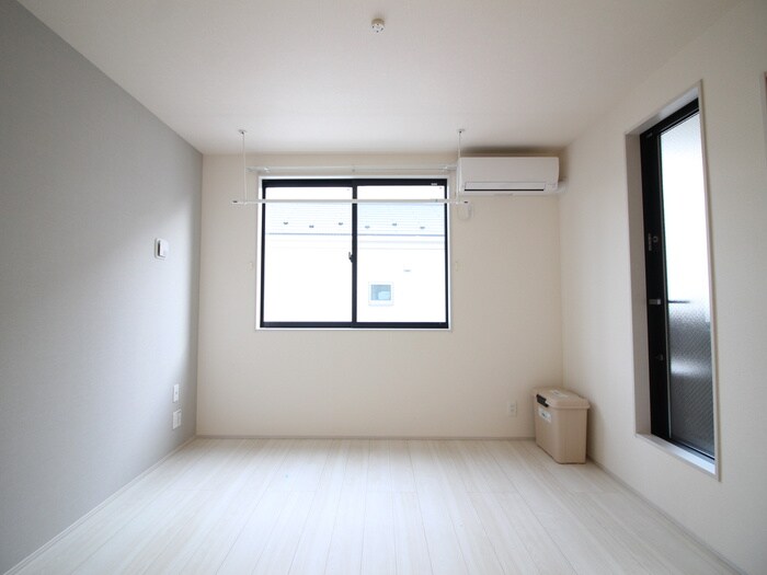 リーブルファイン足立南花畑の物件内観写真