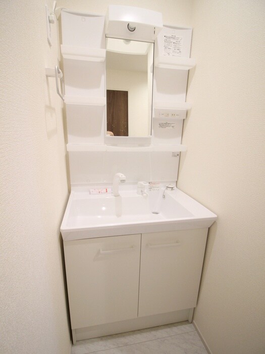 リーブルファイン足立南花畑の物件内観写真