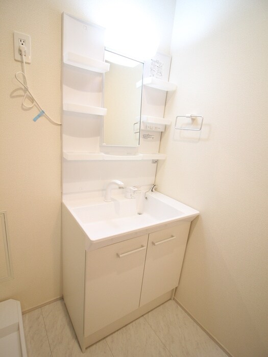 リーブルファイン足立南花畑の物件内観写真