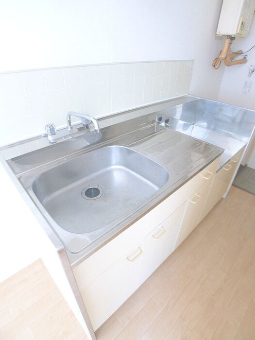 エステ－トピア関口の物件内観写真