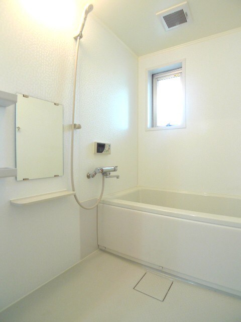 リバ－サイドマキバの物件内観写真